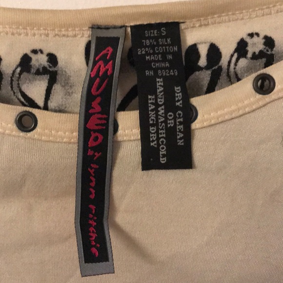 Cute top - Picture 3 of 3